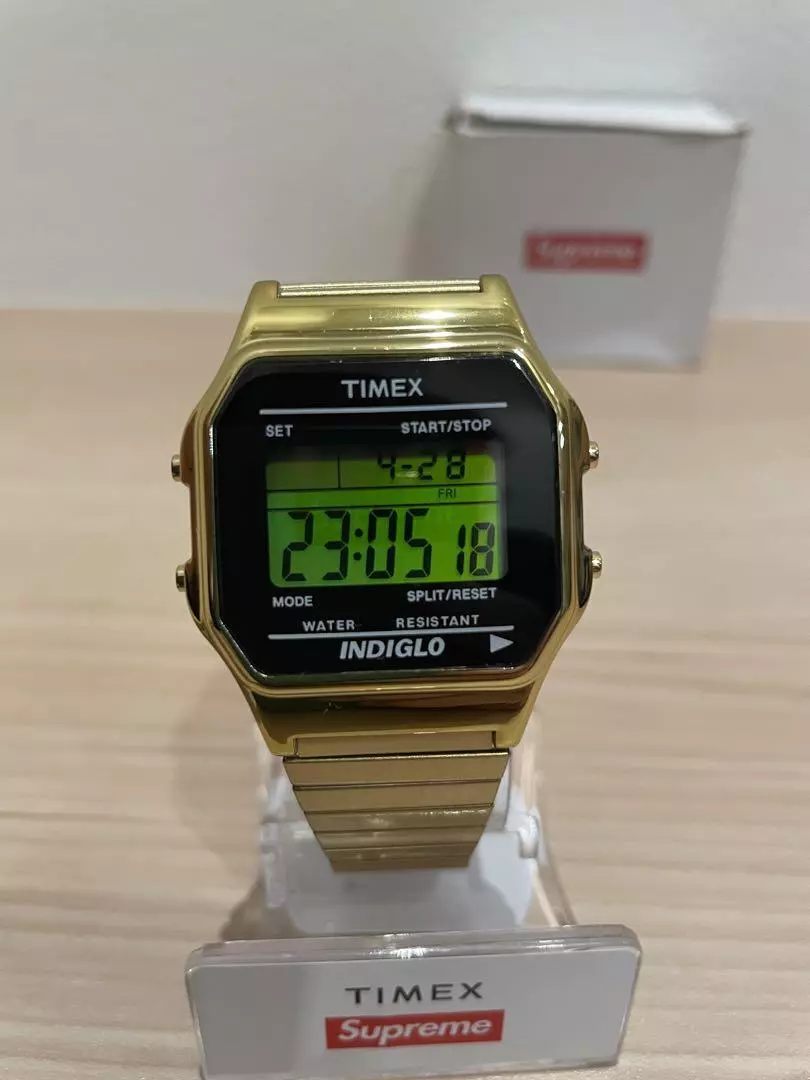 Supreme / Timex Digital Watch Gold-