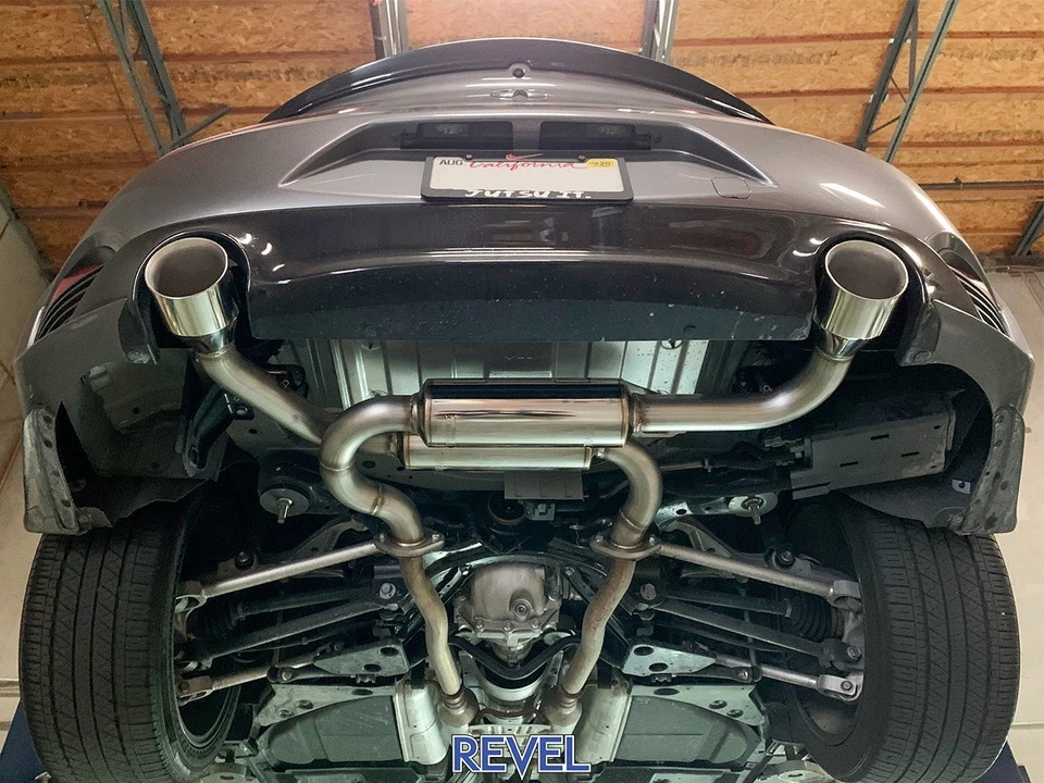 REVEL: TOURING S 2017 INFINITI Q60 (AXLE BACK) Foto 2 de 2