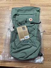 NEW Fjallraven Abisko Hike Foldsack Trekking Backpack, Patina Green