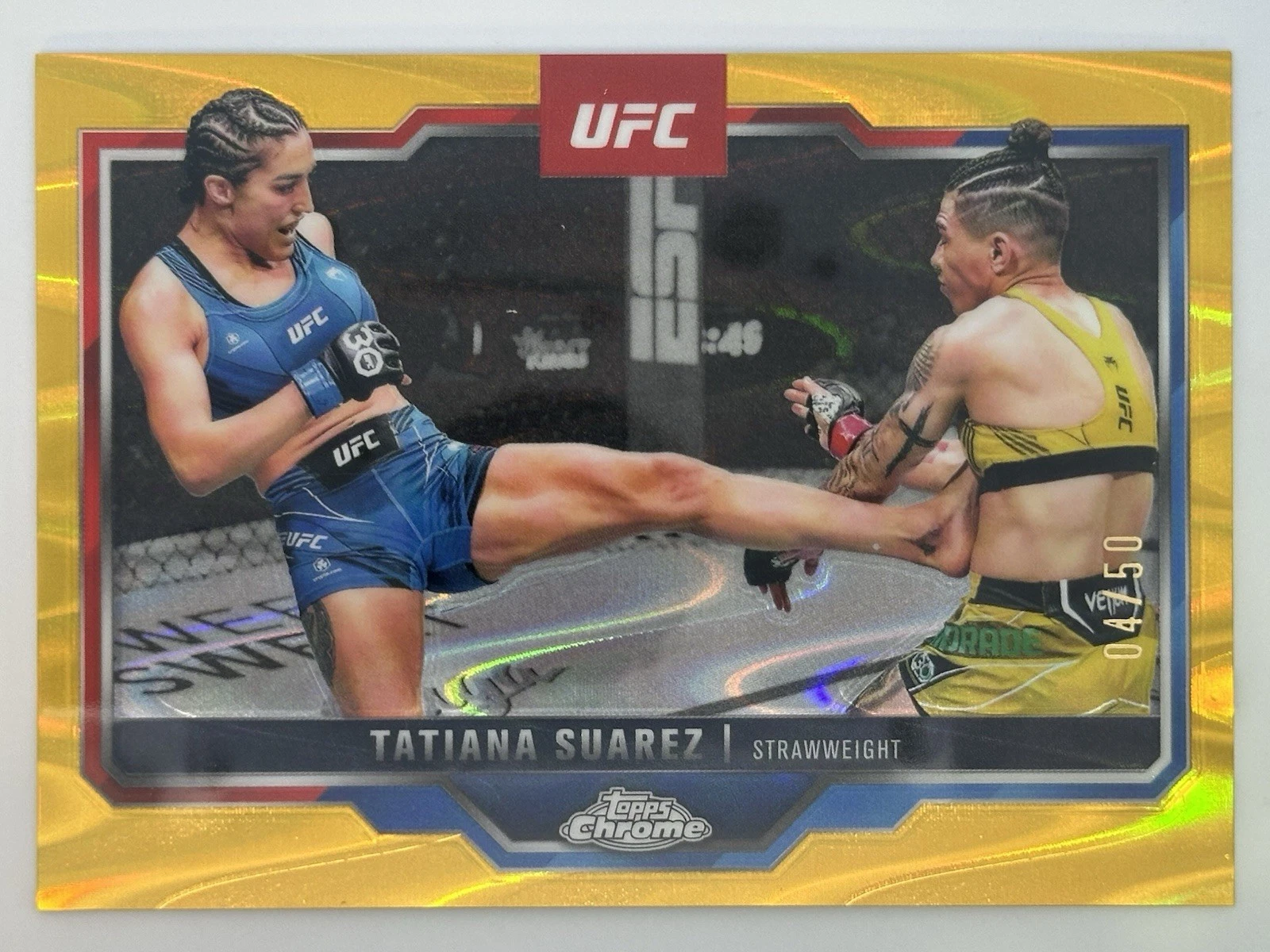 2025 Topps Chrome UFC Tatiana Suarez Gold Raywave /50