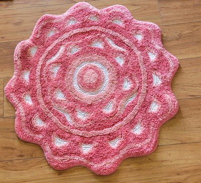 Pink/Rose Chenille Round Tufted Flower Rug