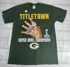 Vintage Green Y2K Green Bay Packers Champions Shirt M