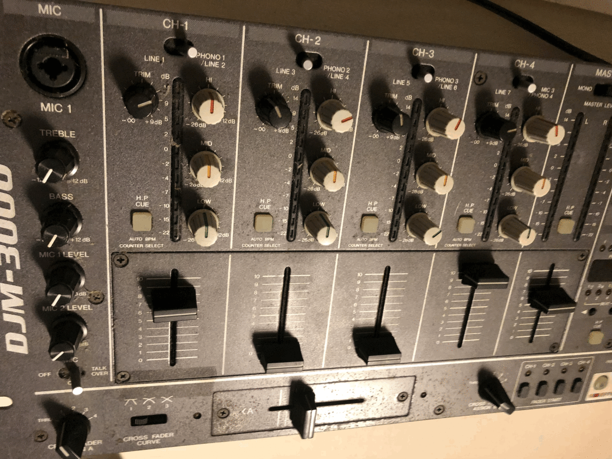 Pioneer DJM-3000 Professional DJ Mixer 4-Channel 4ch DJM3000 High