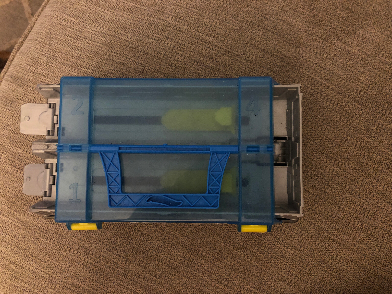 hot wheels store and race case