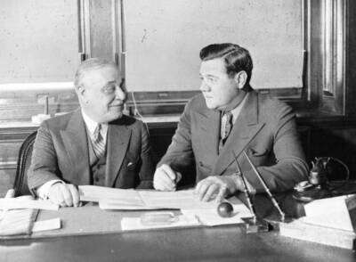 Babe Ruth signing contract with Jake Ruppert New York Old Photo