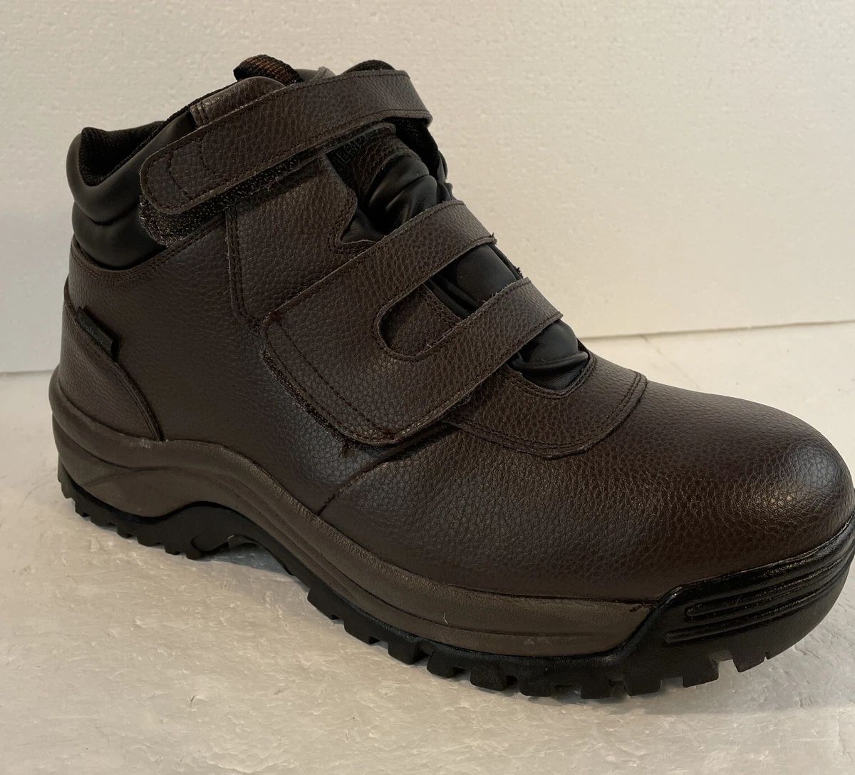 Propet cliff walker store strap boots