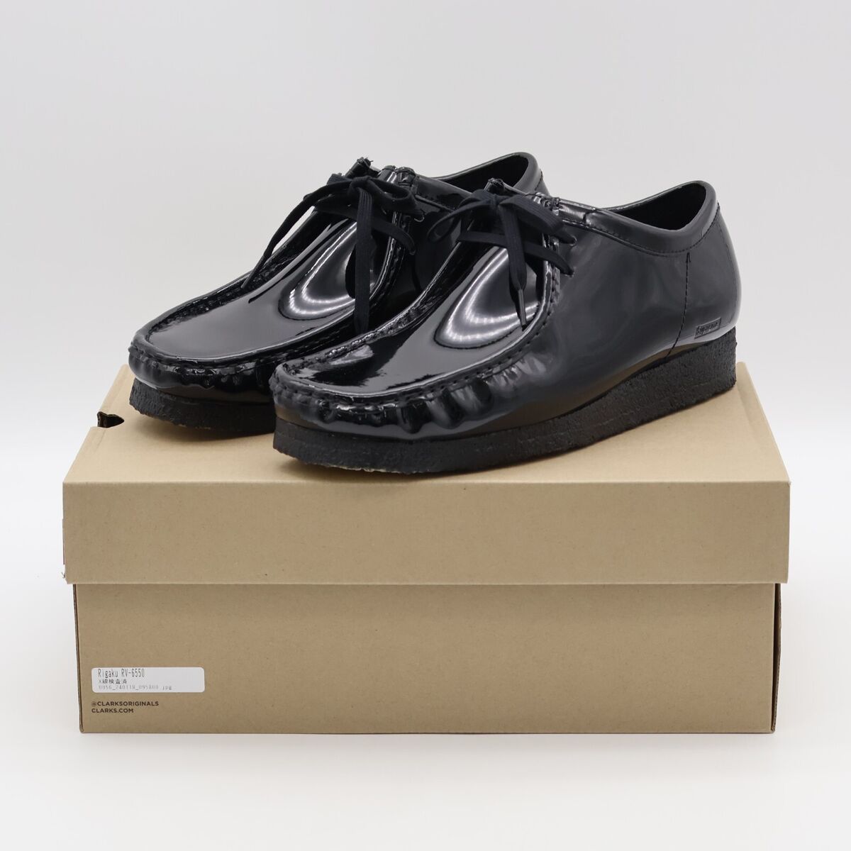 26176856 Supreme Clarks Patent Leather Wallabee Black (Men's 26176856 Supreme Clarks Patent Leather Wallabee Black (Men's