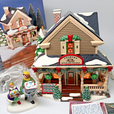 Dept 56 Snow Village BUCK'S COUNTY COUNTRY QUILTS AND PIES, Excellent Condition