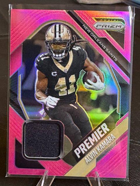 2025 Panini Prizm Premier Jerseys Premier Alvin Kamara PJY-AKA Pink Prizm MEM