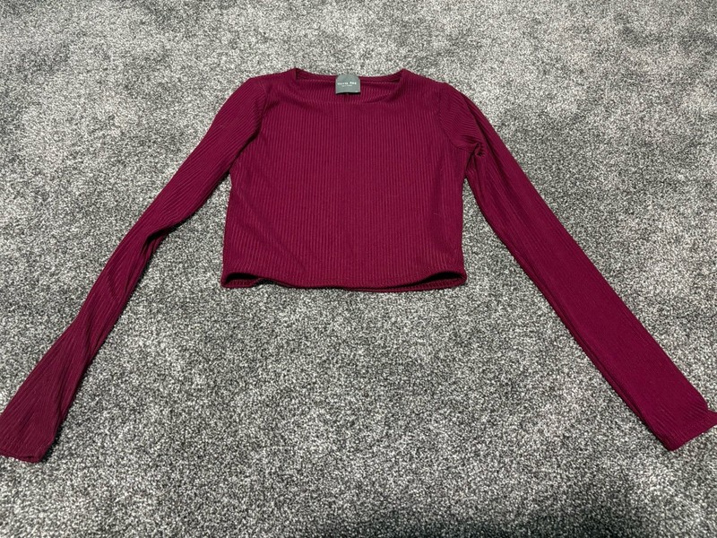 Juniors Purple Long Sleeve Ribbed Cropped Shirt Size XS Olivia Rae