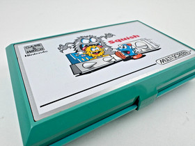 Vintage MG-61 Game & Watch Nintendo Squish Multi Screen Lcd Game Japan 1986
