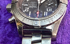 Boxed Breitling Avenger Skyland Chronograph Men's watch . A13380 + COA 6