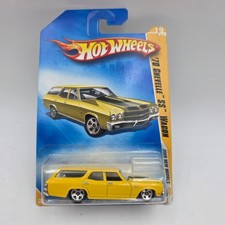 Hot Wheels 2009 NEW MODELS '70 Chevelle SS Wagon Yellow Factory Sealed
