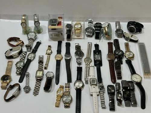 Vintage Watch Lot 41 Watches  1 Band Timex VS Radio Body G Sergio V Casio