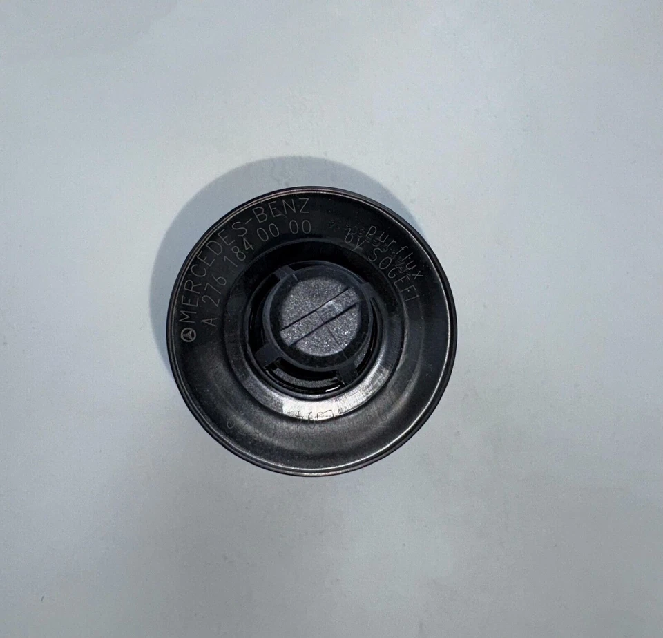 Mercedes Benz Genuine C CL CLS E GL GLC GLE GLK GLS ML R S Engine Oil Filter Kit - Image 4 of 4