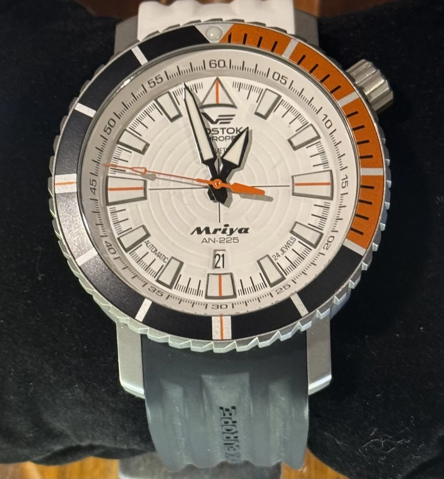 VOSTOK EUROPE AN-225 MRIYA AUTOMATIC WATCH 50MM WHITE DIAL ORANGE BLACK BEZEL RA - Image 3 of 4
