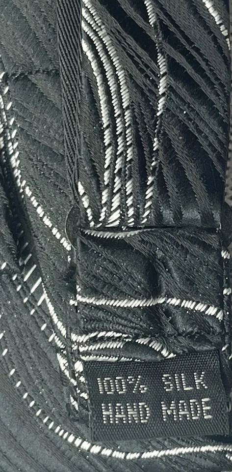 Pajarita ajustable Pensee 100 % seda diseñador gris negro ajustable Foto 3 de 4