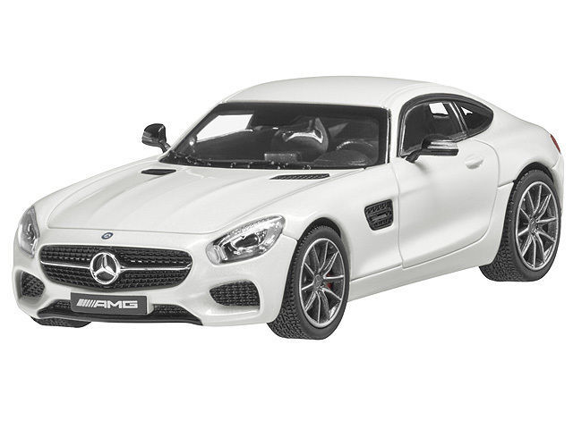 NOREV 2015 Mercedes Benz AMG GTS (C190) Diamond White 1:43