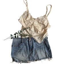 Vintage Vanity Fair Ivory Lace Camisole Tank Top Coquette Lingerie Cream