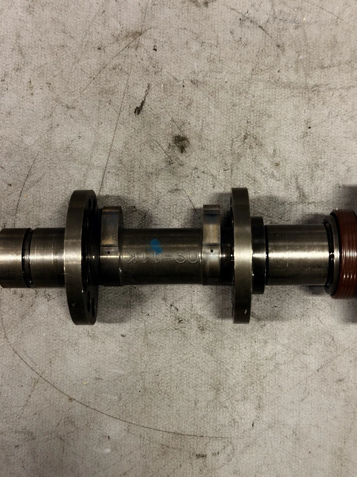 Árbol de levas de escape delantero horizontal 11-13 Ducati 848 Evo OEM poco kilometraje Foto 4 de 4