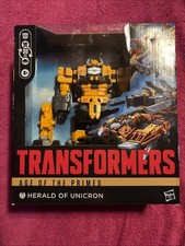 Transformers - Age of the Primes - Leader Class Herald of Unicron Action Figure