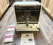 Toyotomi KEROSUN Radiant 10 Portable Kerosene Heater & Instruction & Wicks Japan