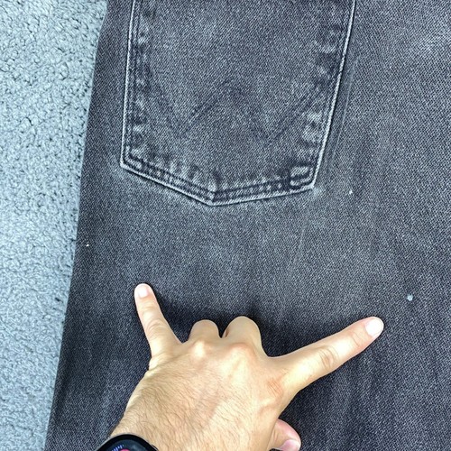 Mens Wrangler Jeans Black Wash Denim Pants Workwear Grunge Distressed 44x32 - Picture 18 of 21
