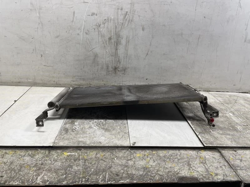 Hyundai Santa Fe 2003 condensador de aire acondicionado OEM+ Foto 2 de 4