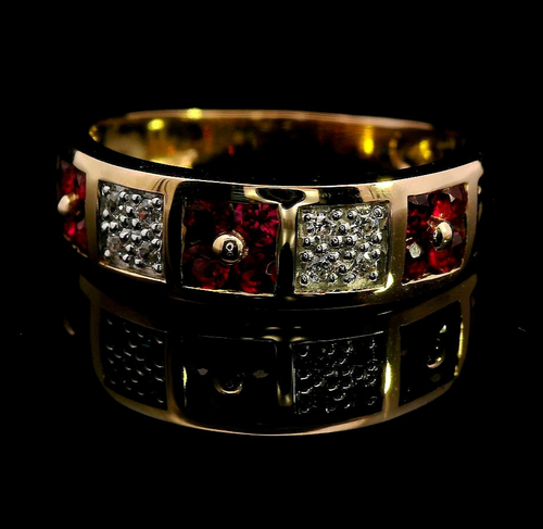 9ct Yellow Gold Ring, Crafted Rubies with Brilliant cut Diamond Accents - Picture 3 of 21