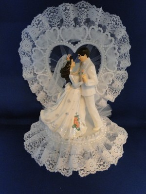 New Elegant Lisa Anne Wedding First Dance Wed Couple Caketop,  Lace Heart,  #372