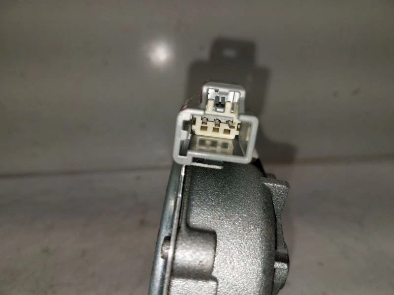 Motor limpiaparabrisas trasero Chrysler PT Cruiser 2001-02 Foto 4 de 4