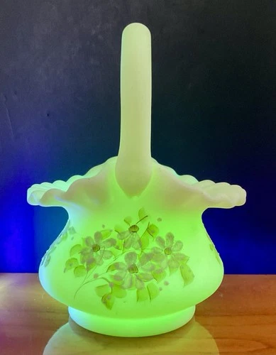 Fenton Hand painted Custard Glass Basket UV Reactive Ruffle Edge Signed