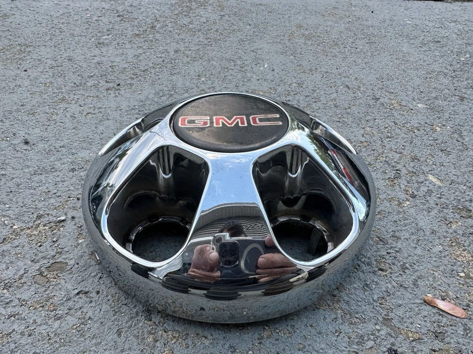 Tapacubos cromados atornillados One 96-03 GMC Safari Van 15697614 Foto 2 de 4