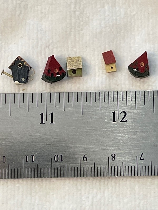 Lot of Birdhouses Birdhouse Vintage New for miniature dollhouse  1/4" DIY 1:48