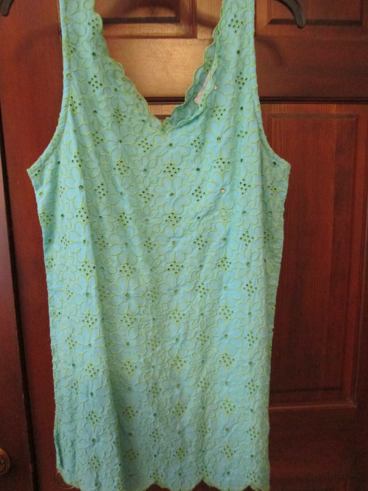 Picture 2 of 4