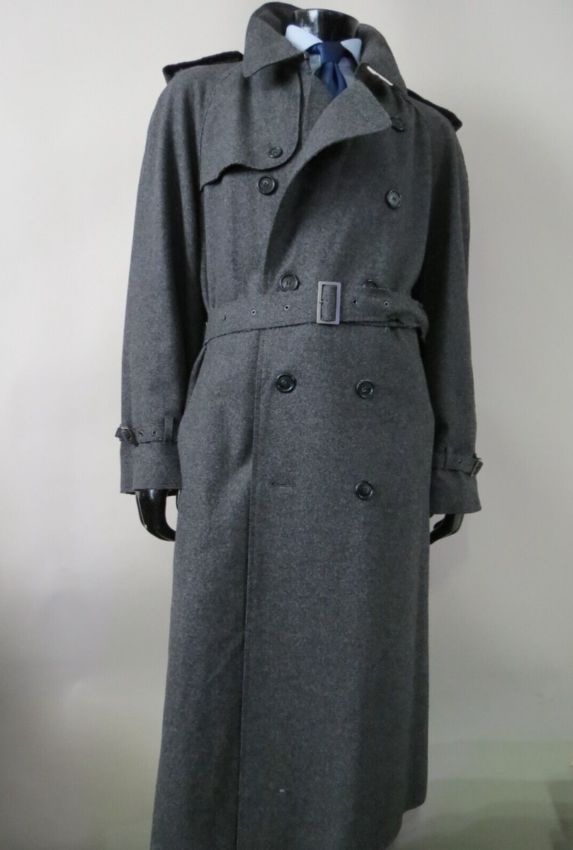Burberry London Made in England charcoal gray full belted Burberry London Made in England charcoal gray full belted