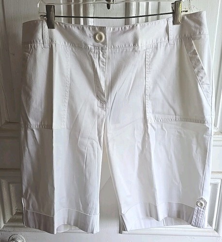 NWT Chicos Ultimate Fit Utility Short White Bermuda Size 3 (US XL) 16, Reg $59 - Picture 3 of 6