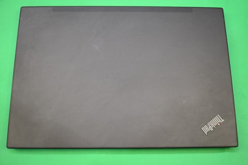 Lenovo ThinkPad P1 Gen 2, 15 inch - i9-9880H 3.2GHz, 32GB RAM, 1TB