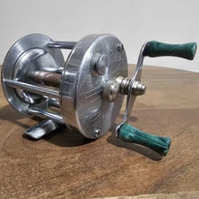 J C HIGGINS BAITCASTING REEL NO.312-3107 MODEL 487 Vintage VTG USA Lot #0006