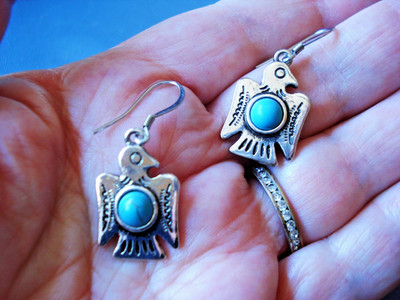1 1/2'' Dangle Southwest Native Style Thunderbird & Faux Turquoise SP Earrings