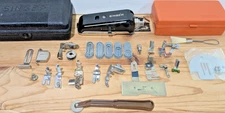 VINTAGE PARTS LOT SINGER SEWING MACHINE ATTACHMENTS ACCESSORIES FEET BUTTONHOLER