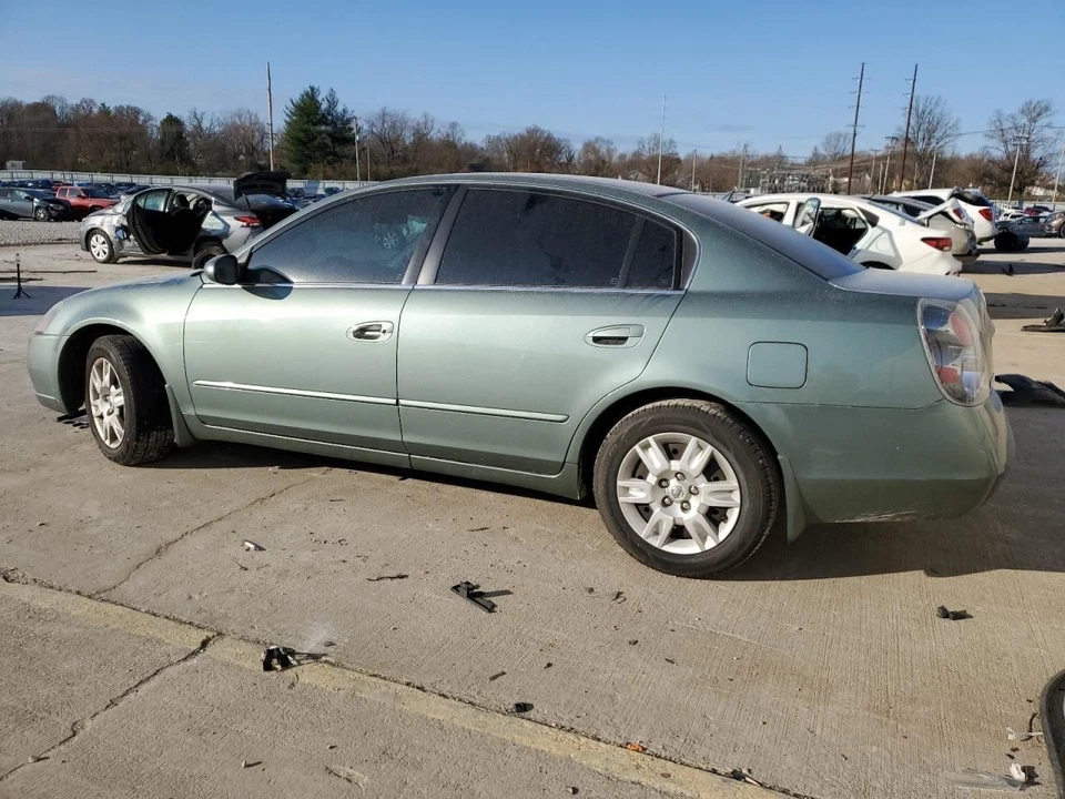 Parasol para pasajeros sedán sin iluminación se adapta 05-06 ALTIMA 3398615 Foto 2 de 4