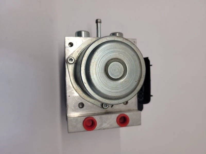 Conjunto de piezas de freno antibloqueo Nissan Juke 2012-2014 tracción delantera CVT S Foto 2 de 4