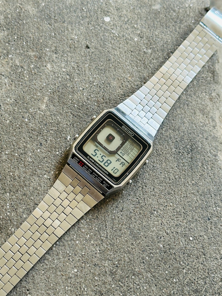 Seiko G757 4000 Seiko James Bond Watch James Bond Seiko G757 New