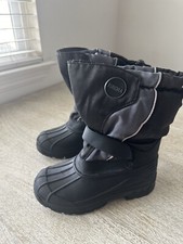 Tundra Kids Black Snow Boots Size 1