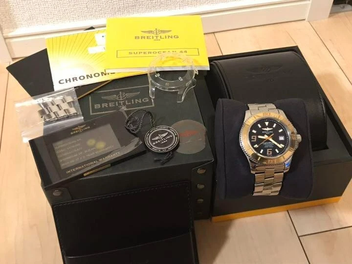 Breitling superocean top 44 gold bezel