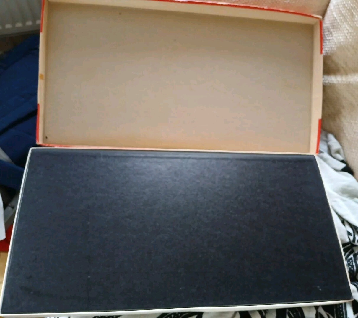 Picture 2 of 4
