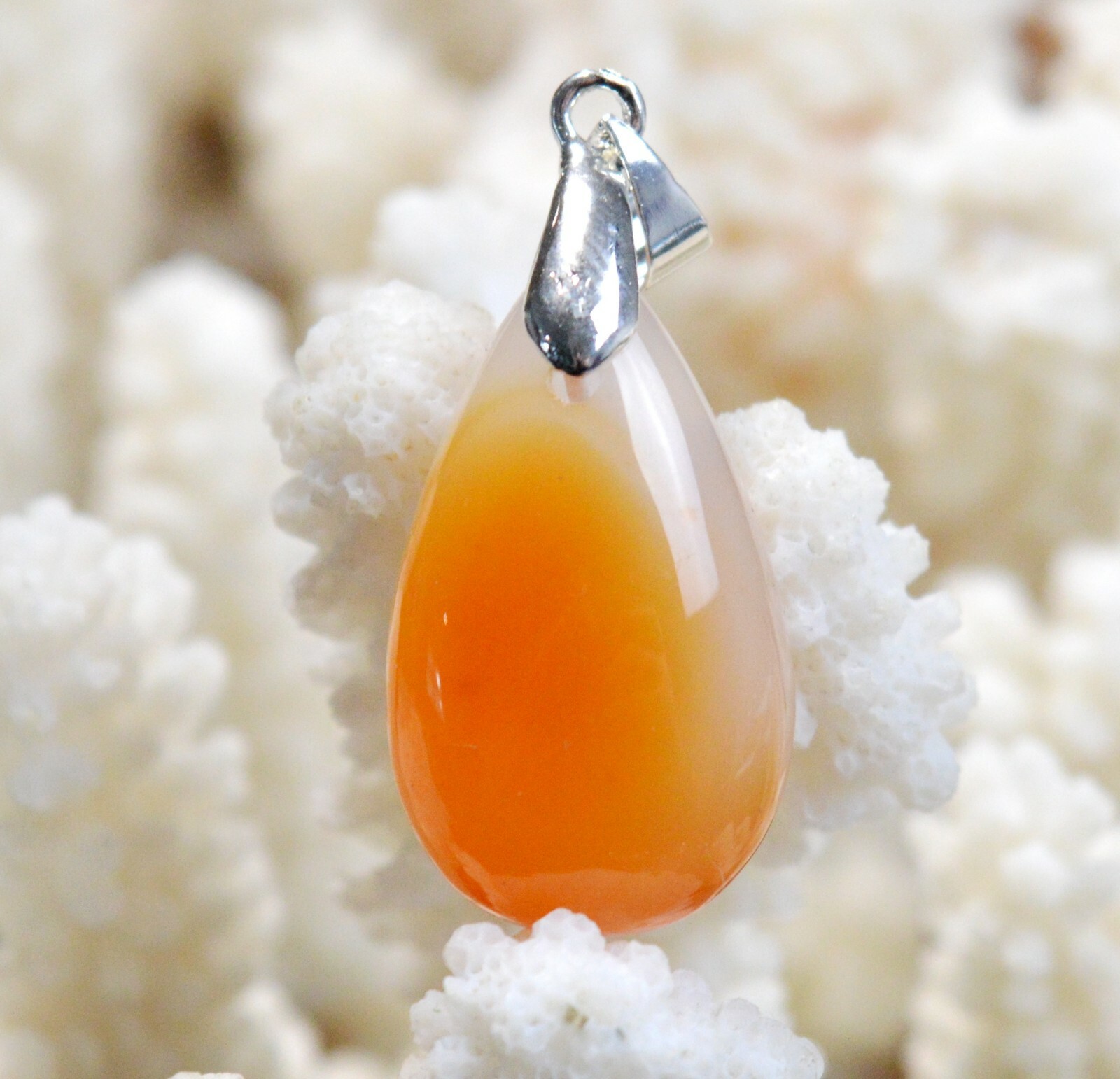 Ciondolo Corniola Con Cinturino Pelle - Pietra Tamburo Forata, Arancione-Rosso, 3x2cm, Unico - Foto 8