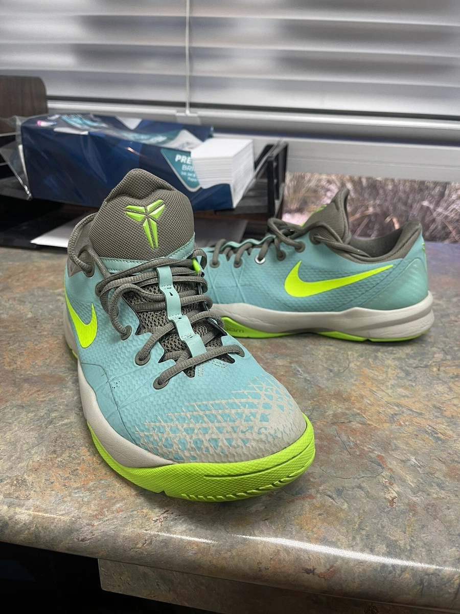 kobe 4 venomenon green