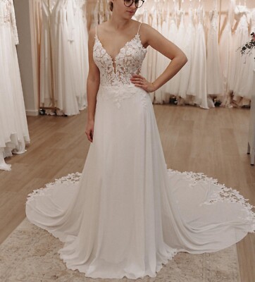 Crepe Plunging Lace Wedding Dress Bridal Gown Custom made Cut-out-train Ivory | eBay Crepe Plunging Lace Wedding Dress Bridal Gown Custom made Cut-out-train Ivory | eBay
